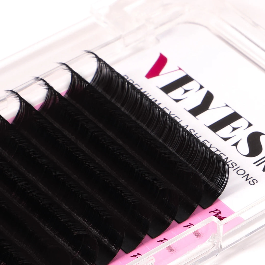 Premium Individual Lash Extensions – 8–20mm