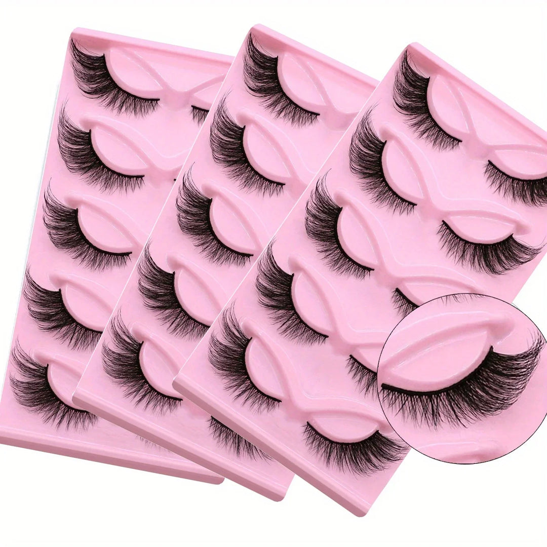 Wispy Cat Eye Lashes – 15 Pairs